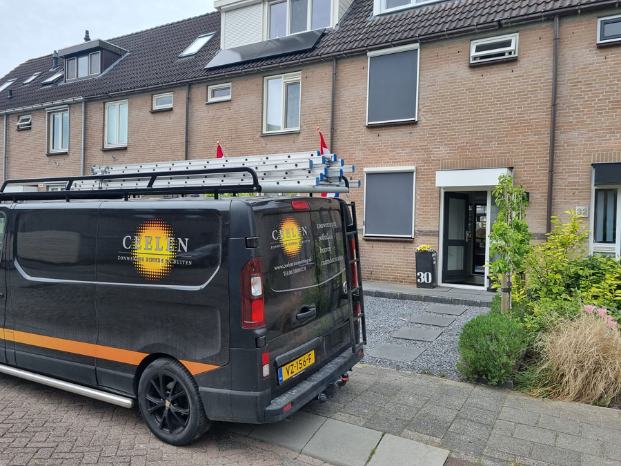 Bedrijfsbus Ceelen Zonwering voor woning